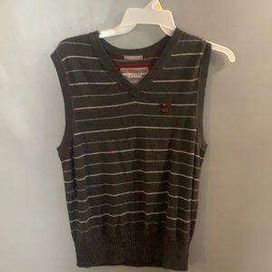 AE cardigan vest